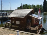 moulin-bateau de la Vistule : il tourne aussi en Loire bien que le courant soit faible